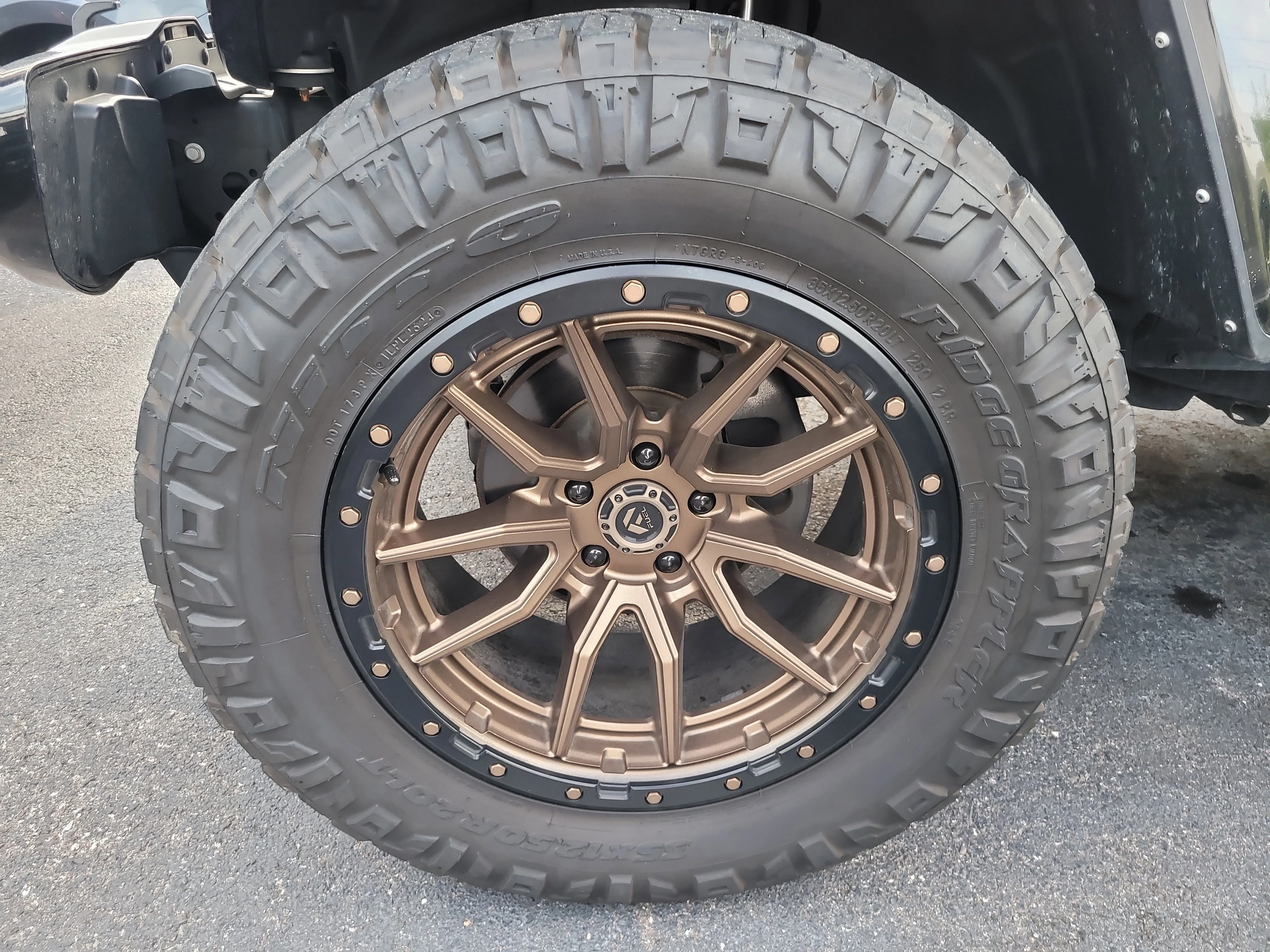 Used 2021 Black Clearcoat Jeep High Altitude image 8