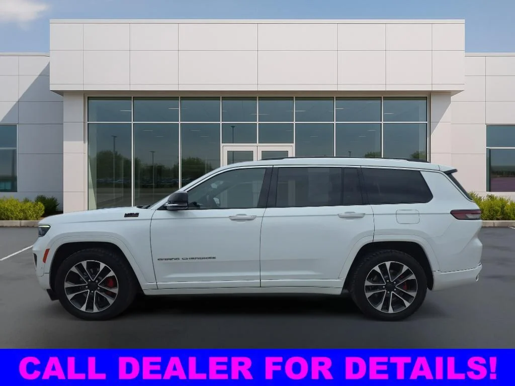 Used 2022 Bright White Jeep Overland image 4