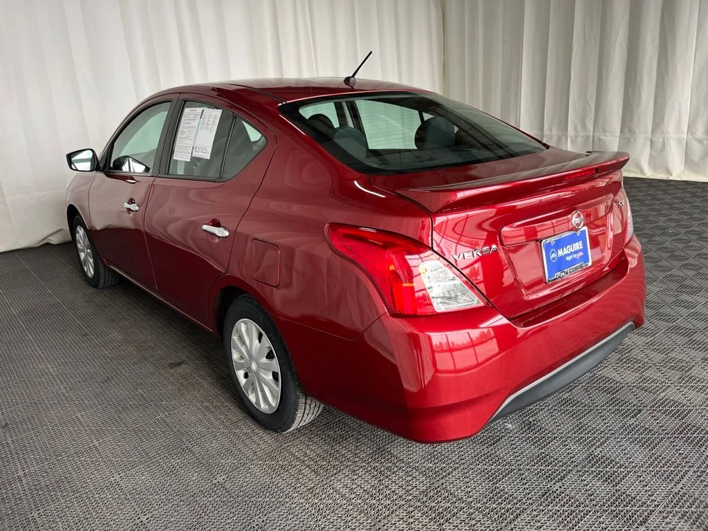 Used 2019 Red Nissan 1.6 SV image 25