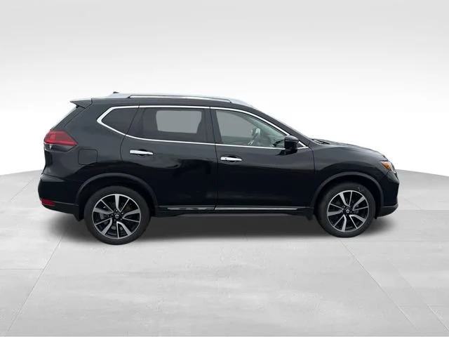 Used 2020 Black Nissan SL Intelligent AWD image 7