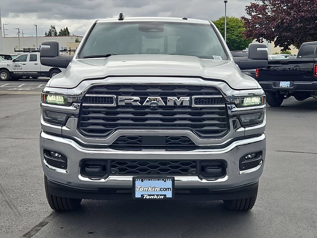 New 2026 Bright White Clear-Coat Exterior Paint RAM Tradesman image 9