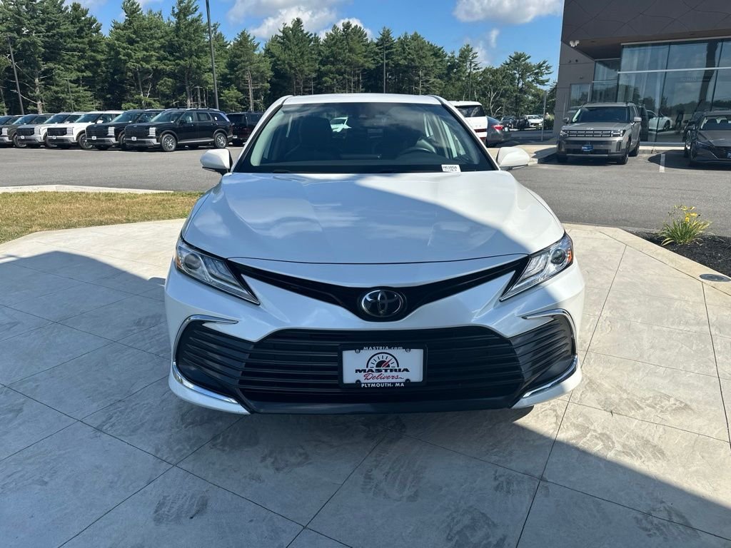 Used 2021 Beige Toyota XLE image 2