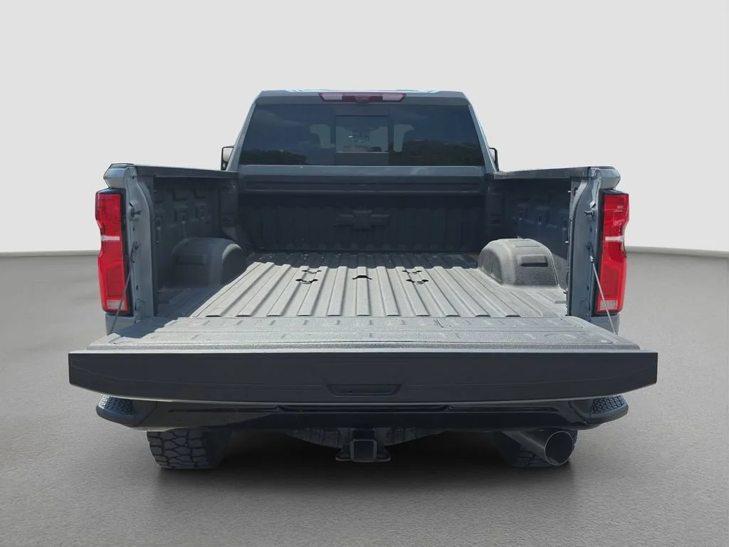 Used 2025 Slate Gray Metallic Chevrolet ZR2 image 17