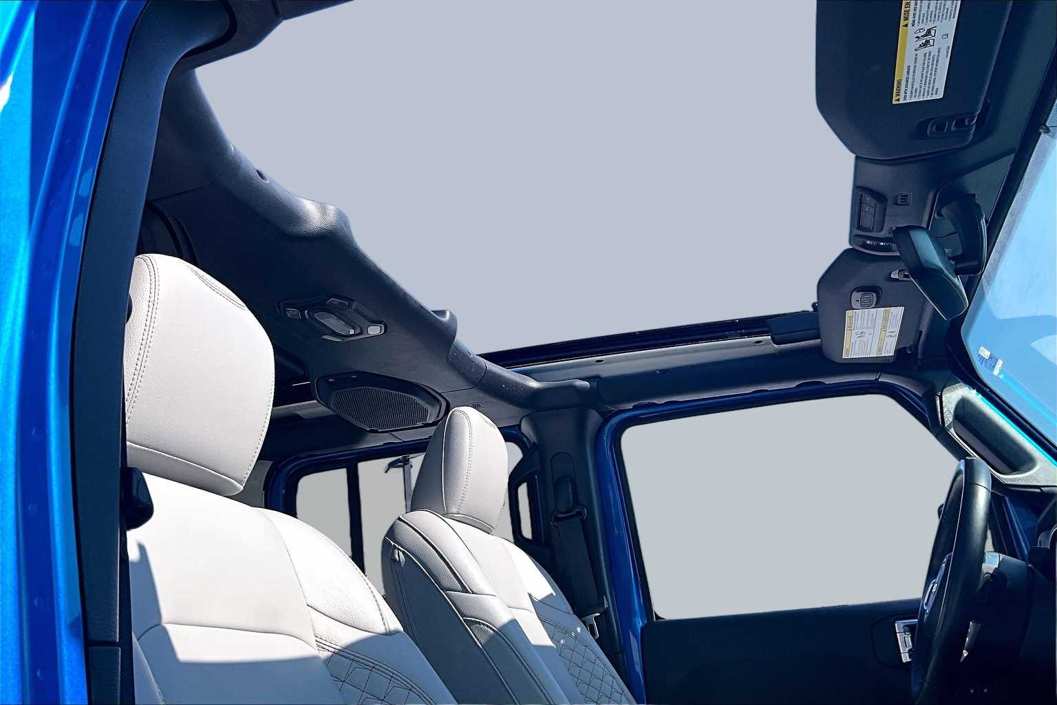 Used 2023 Hydro Blue Pearlcoat Jeep Sahara High Altitude image 13