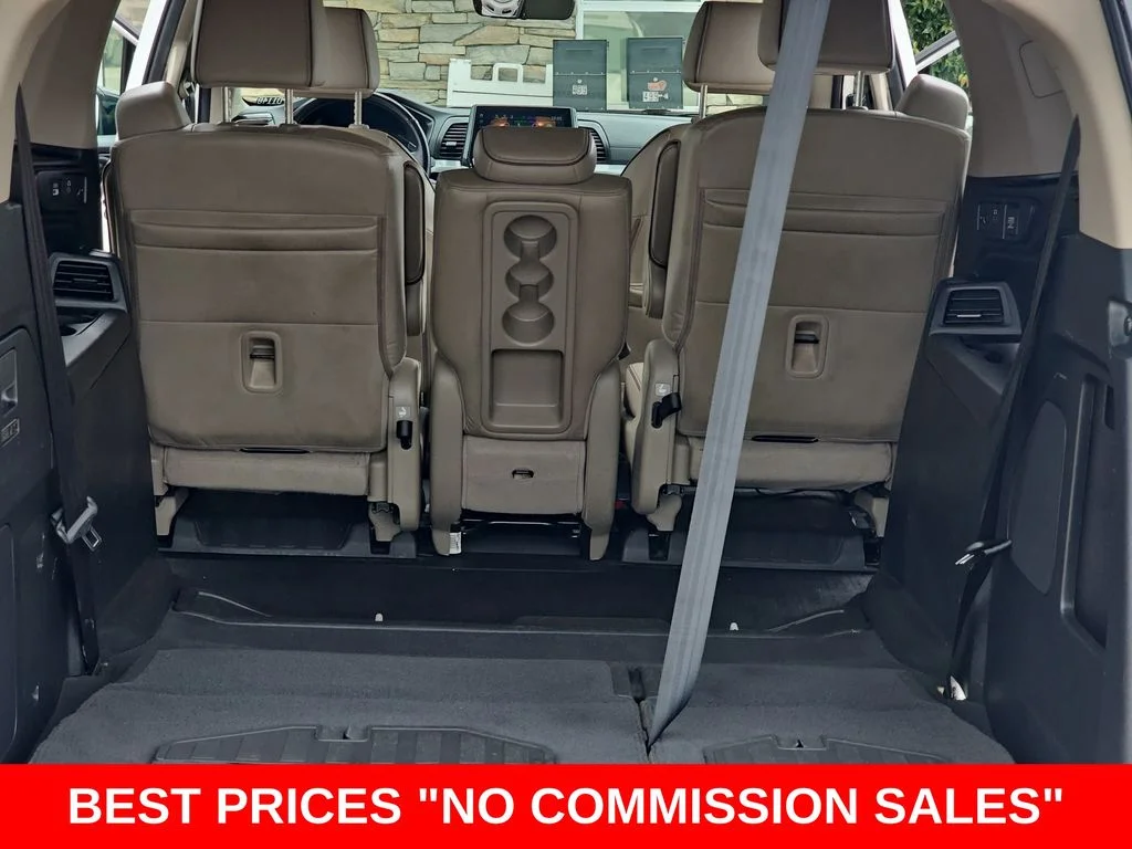 Used 2021 White Honda Elite image 13