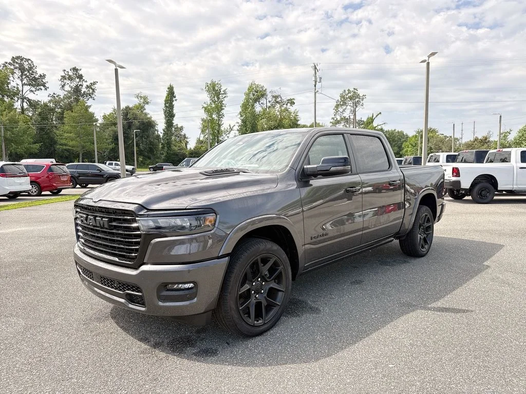 2026 RAM 1500 Laramie - Photo 9
