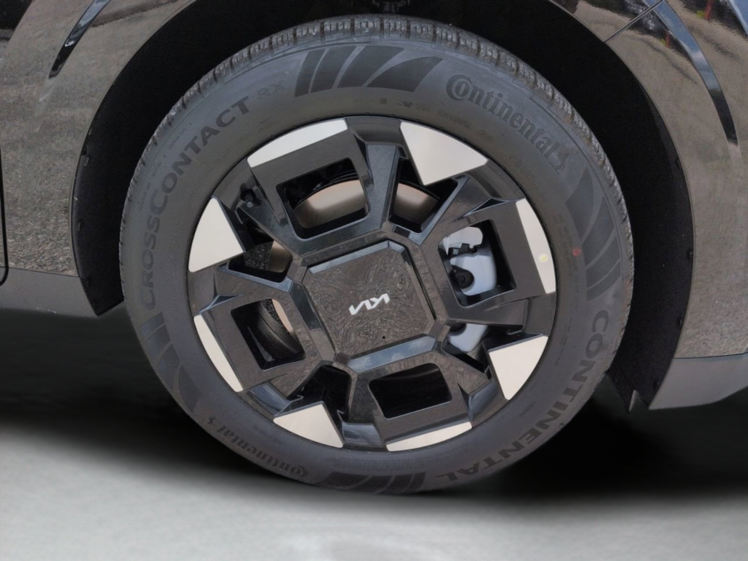 New 2026 Aurora Black Pearl Kia EX image 28