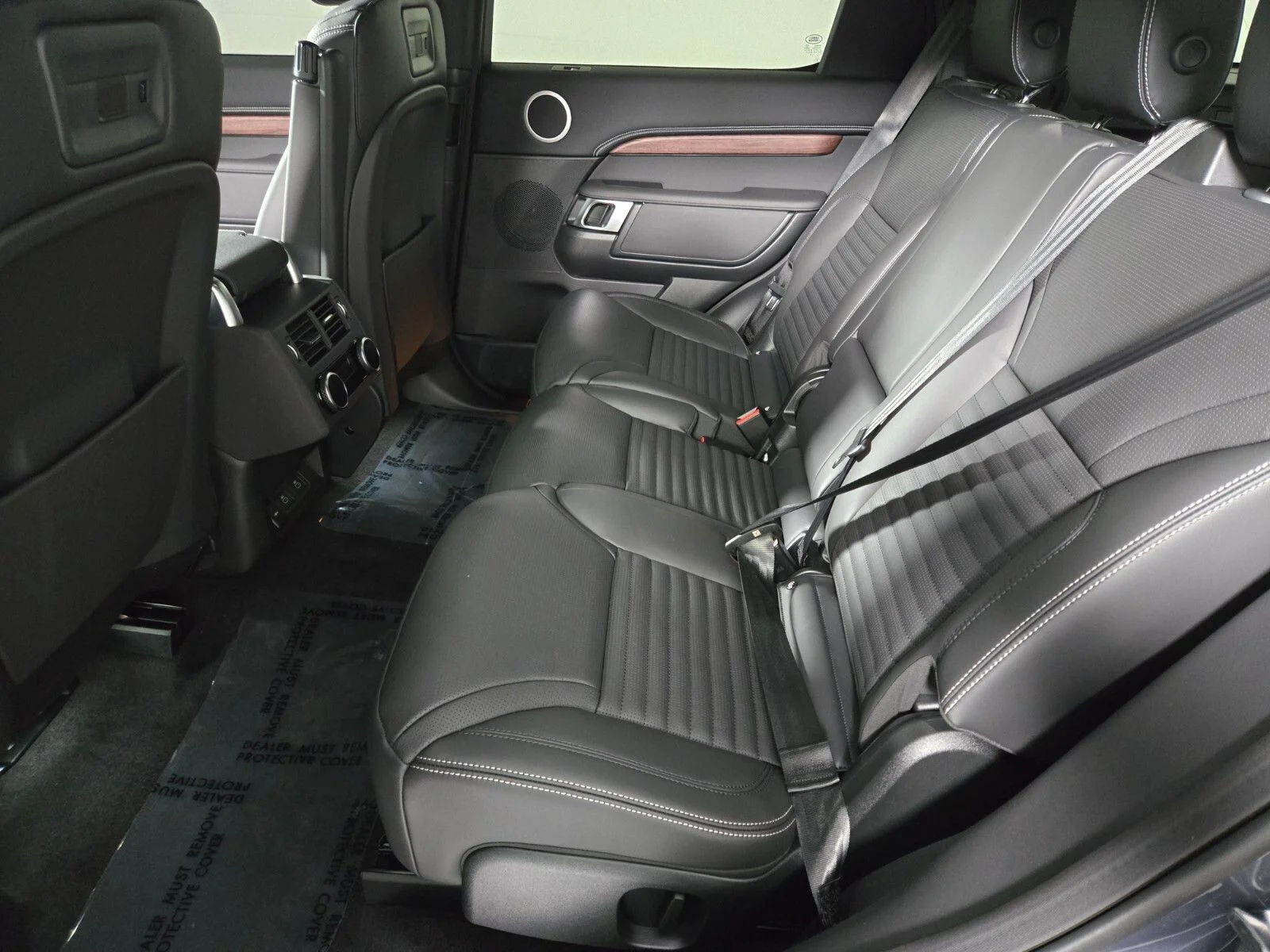 New 2026 Varesine Blue Land Rover Dynamic SE image 5
