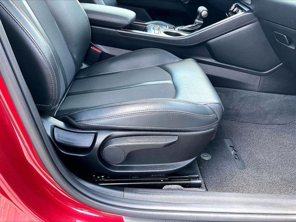 Used 2022 Passion Red Kia GT-Line image 36