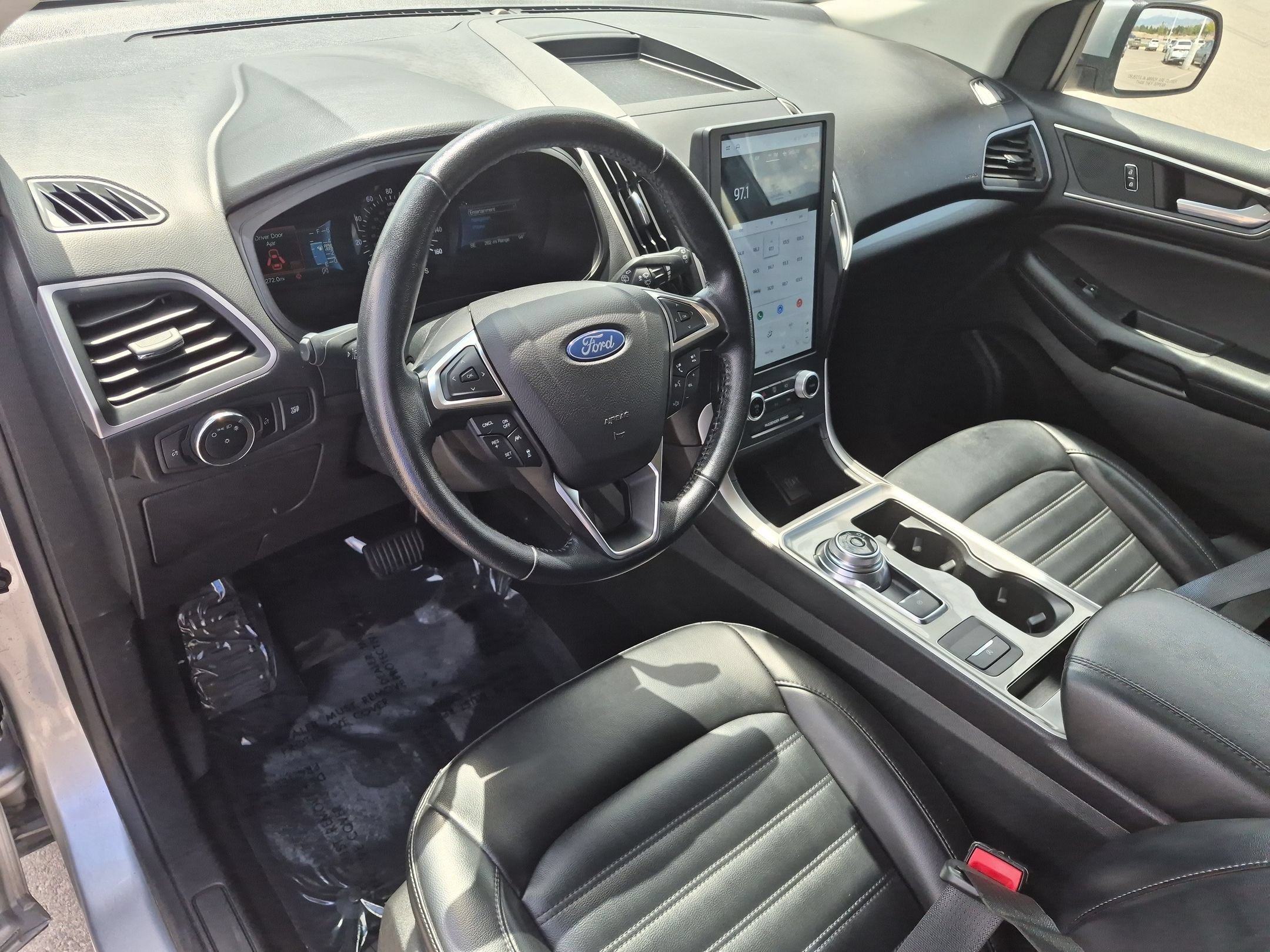 Used 2023 Iconic Silver Metallic Ford SEL image 14