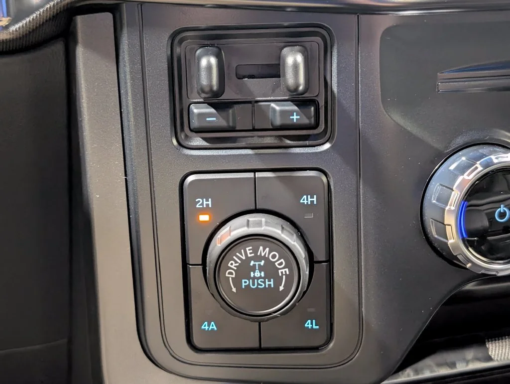 New 2026 Agate Black Metallic Ford Lariat® image 8