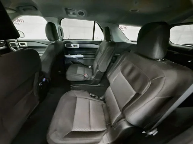 Used 2023 Gray Metallic Ford XLT image 23