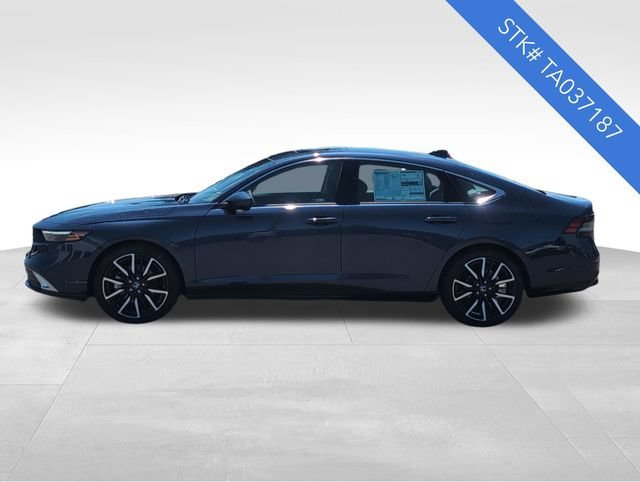 New 2026 Canyon River Blue Metallic Honda Touring image 4