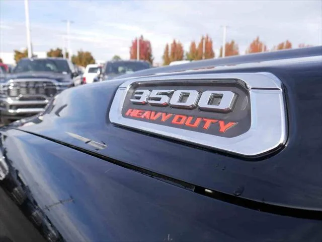 2026 RAM 3500 Limited - Photo 36