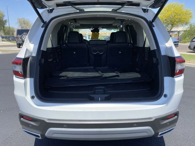 2025 Honda Pilot Touring - Photo 14