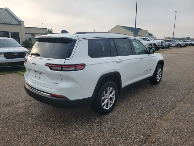 Used 2021 White Jeep Limited image 23