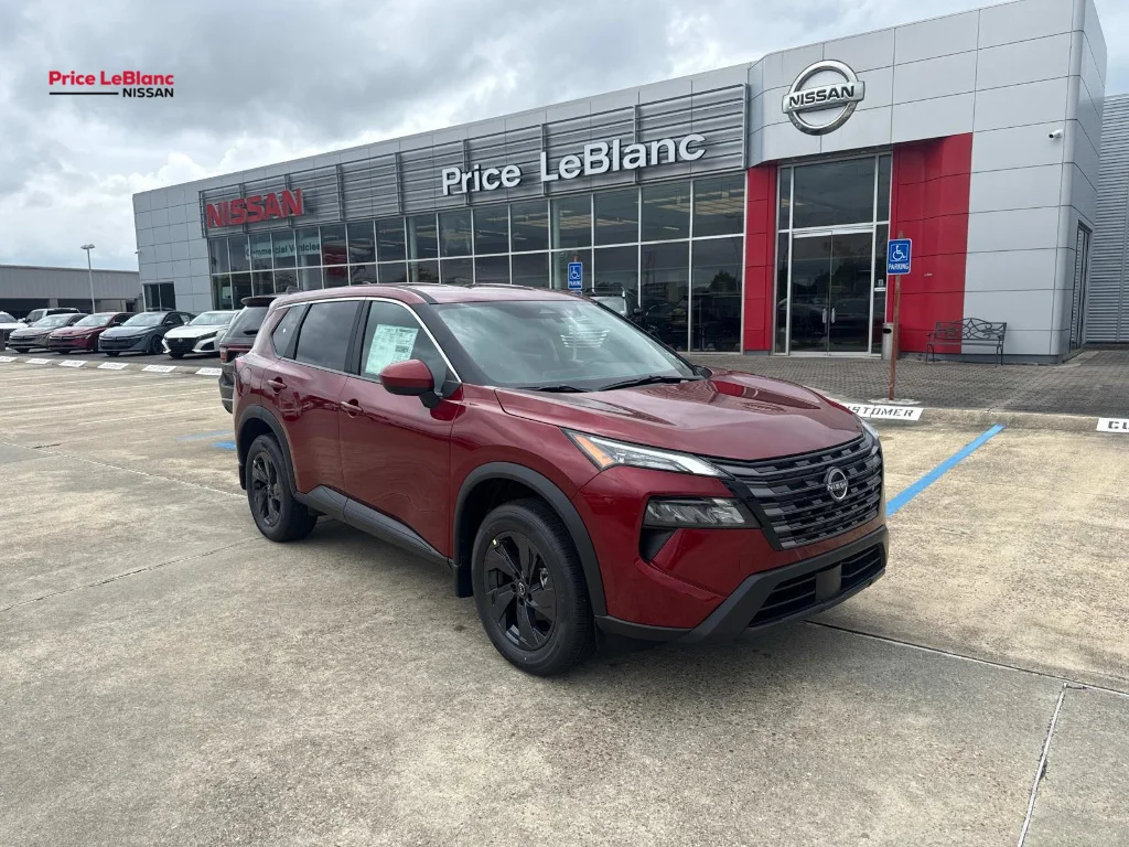 2026 Nissan Rogue SV FWD's photo