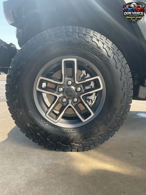 New 2026 Gray Jeep Mojave image 22