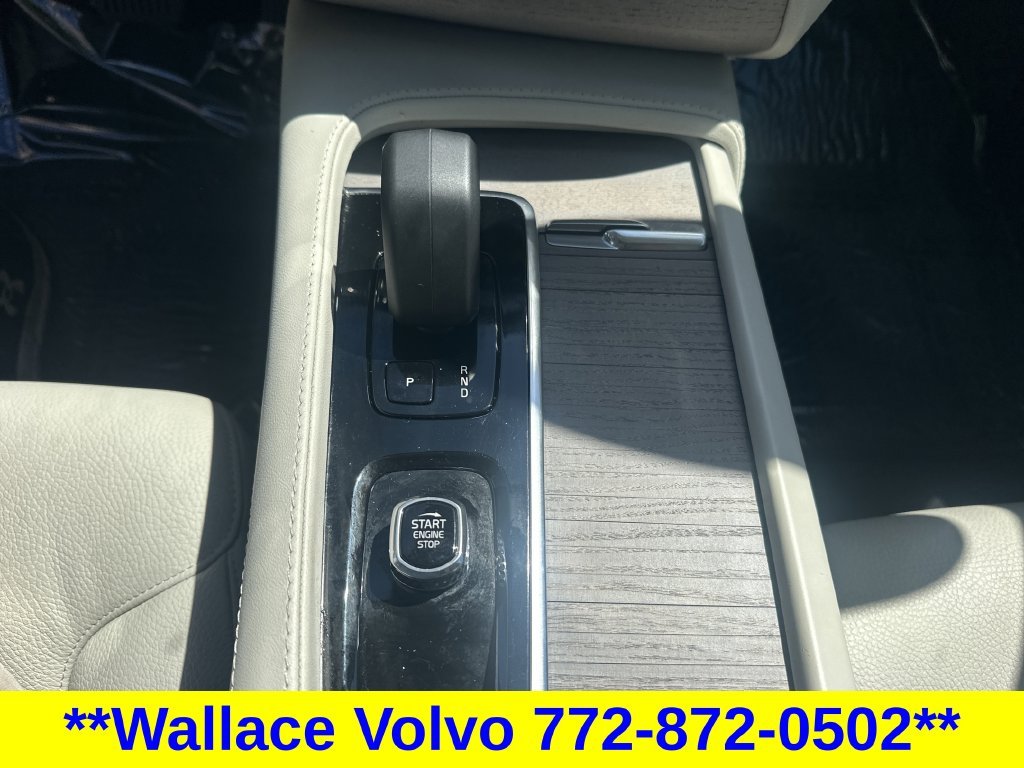 Certified Used 2024 White Volvo T8 Plus 6 Passenger image 21