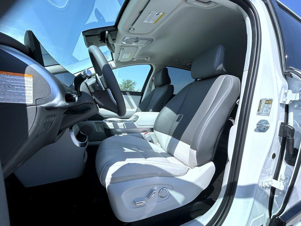 2026 Hyundai IONIQ 9 SEL - Photo 10