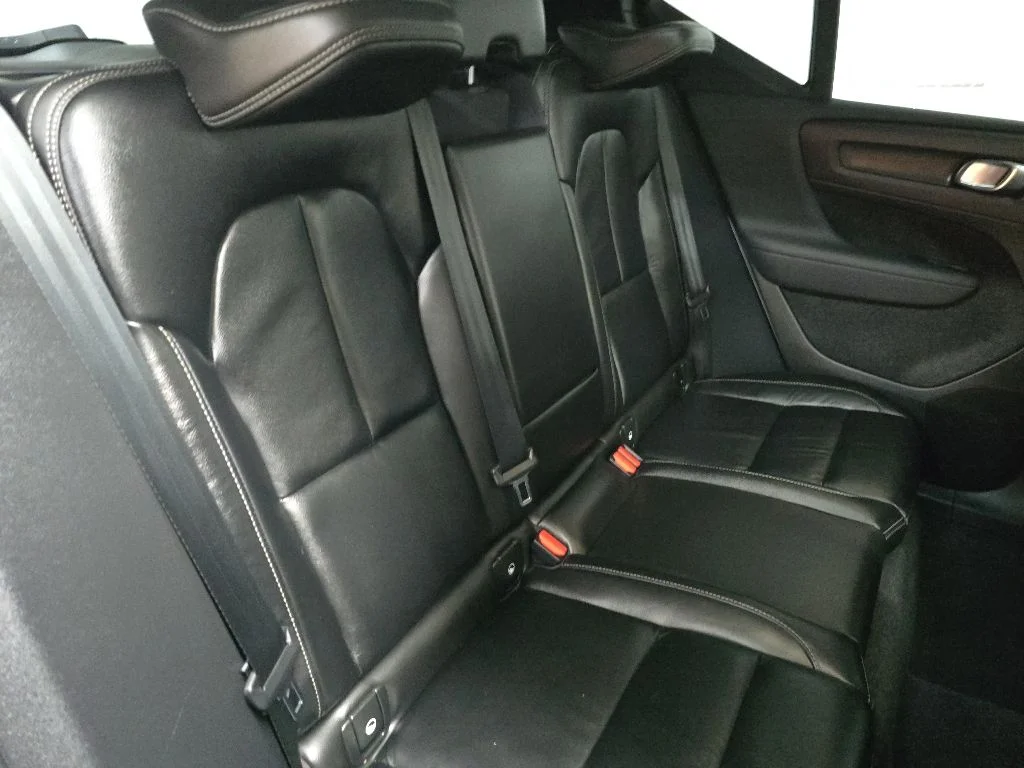 Used 2023 White Volvo B5 Plus Bright Theme image 17