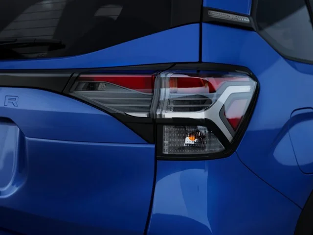 New 2026 DAYBREAK BLUE PEARL Subaru Premium image 12