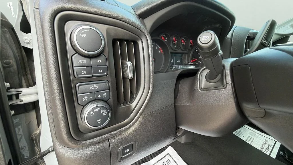 Used 2025 Slate Gray Metallic Chevrolet Custom Trail Boss image 19
