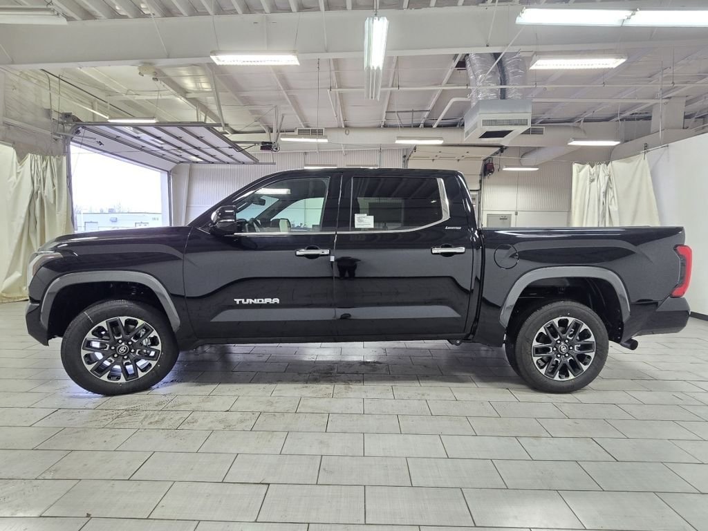 2026 Toyota Tundra Limited - Photo 13