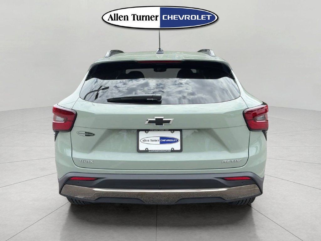 Used 2026 Cacti Green Chevrolet ACTIV image 5