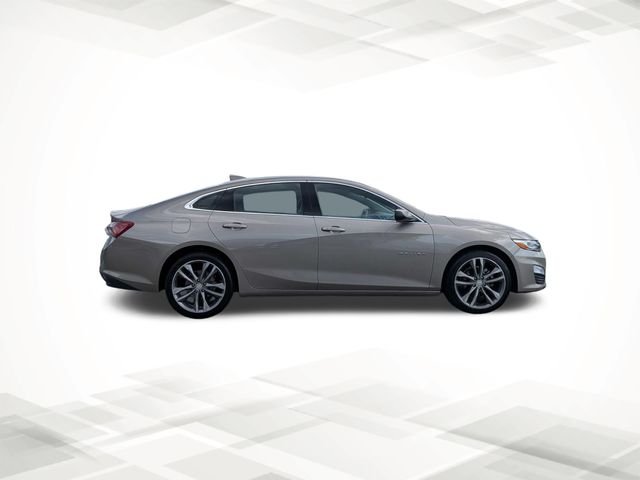 Used 2024 Gray Chevrolet LT image 3