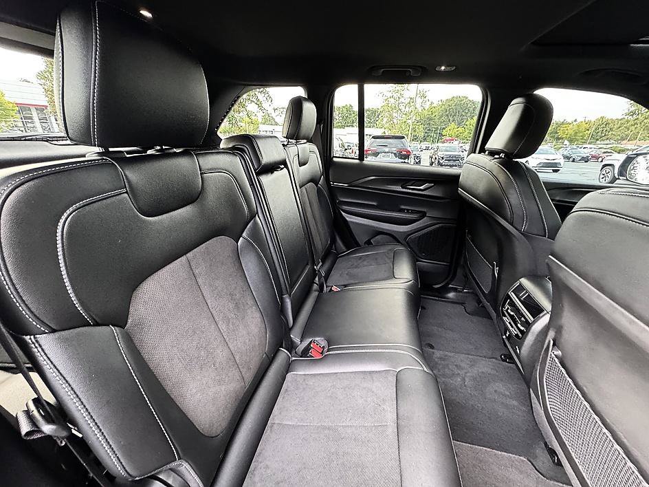 Used 2024 Bright White Clearcoat Jeep Altitude X image 23