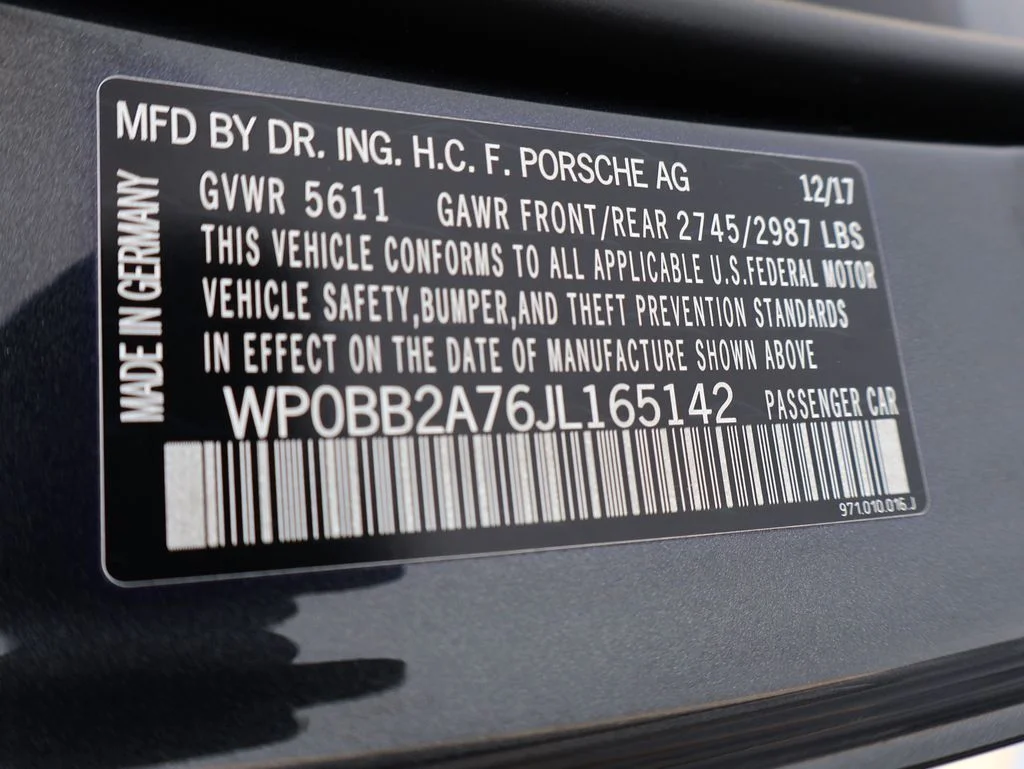 Used 2018 Volcano Grey Metallic Porsche 4S Executive image 39