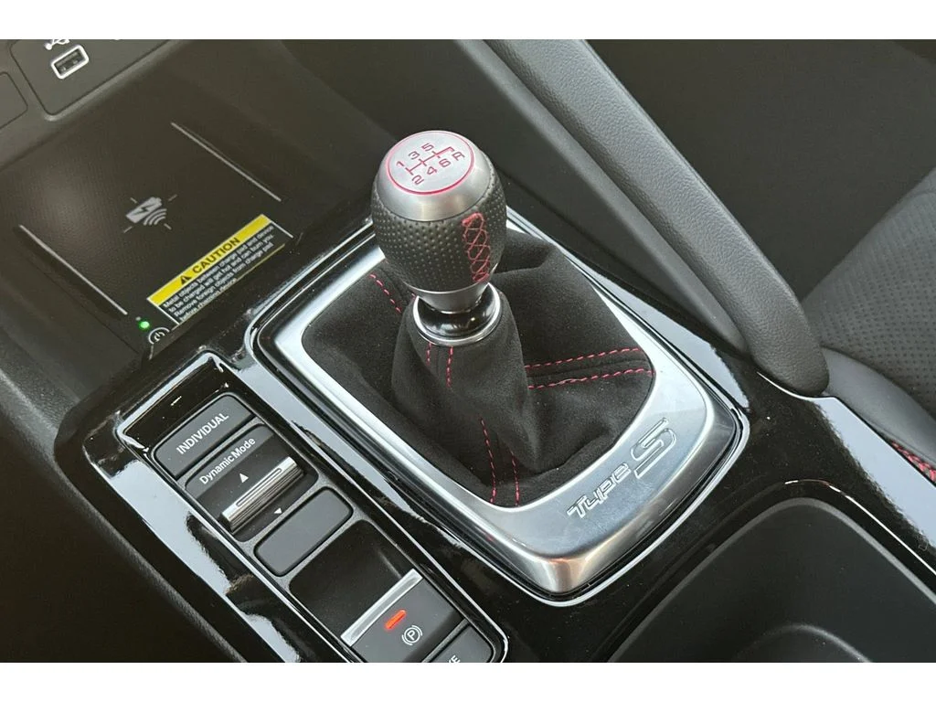 2026 Acura Integra Type S - Photo 18