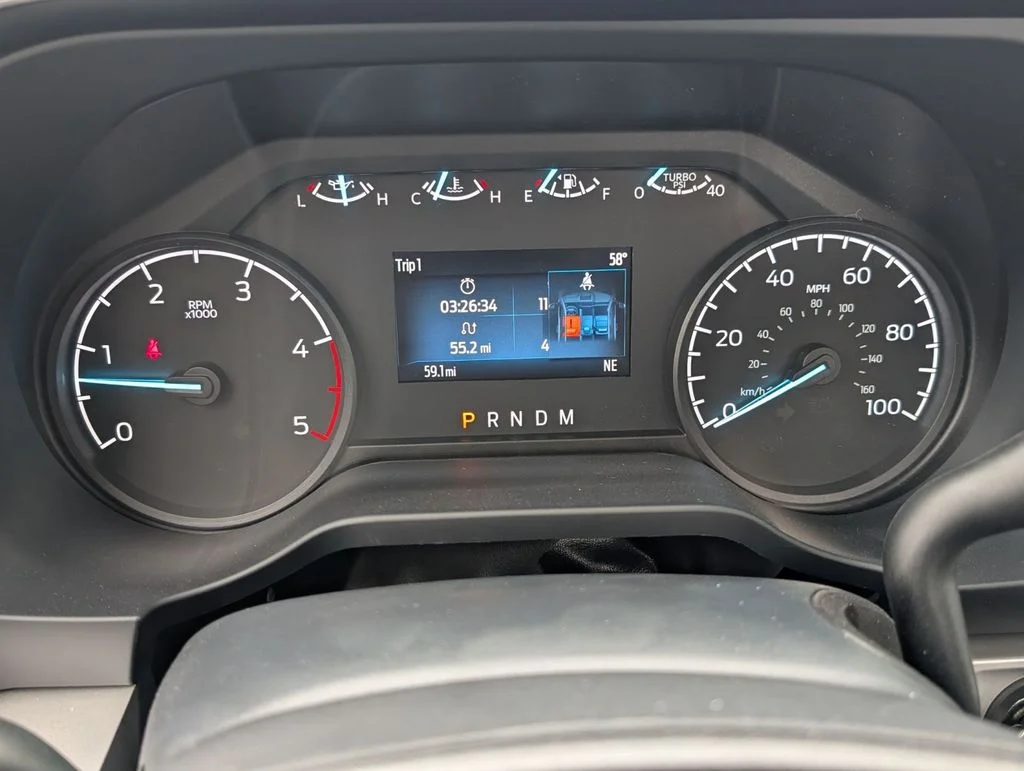 2025 Ford F-550 Super Duty Chassis Cab XL - Photo 27