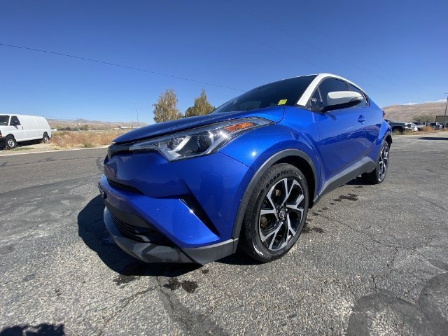 Used 2019 Blue Toyota XLE image 4