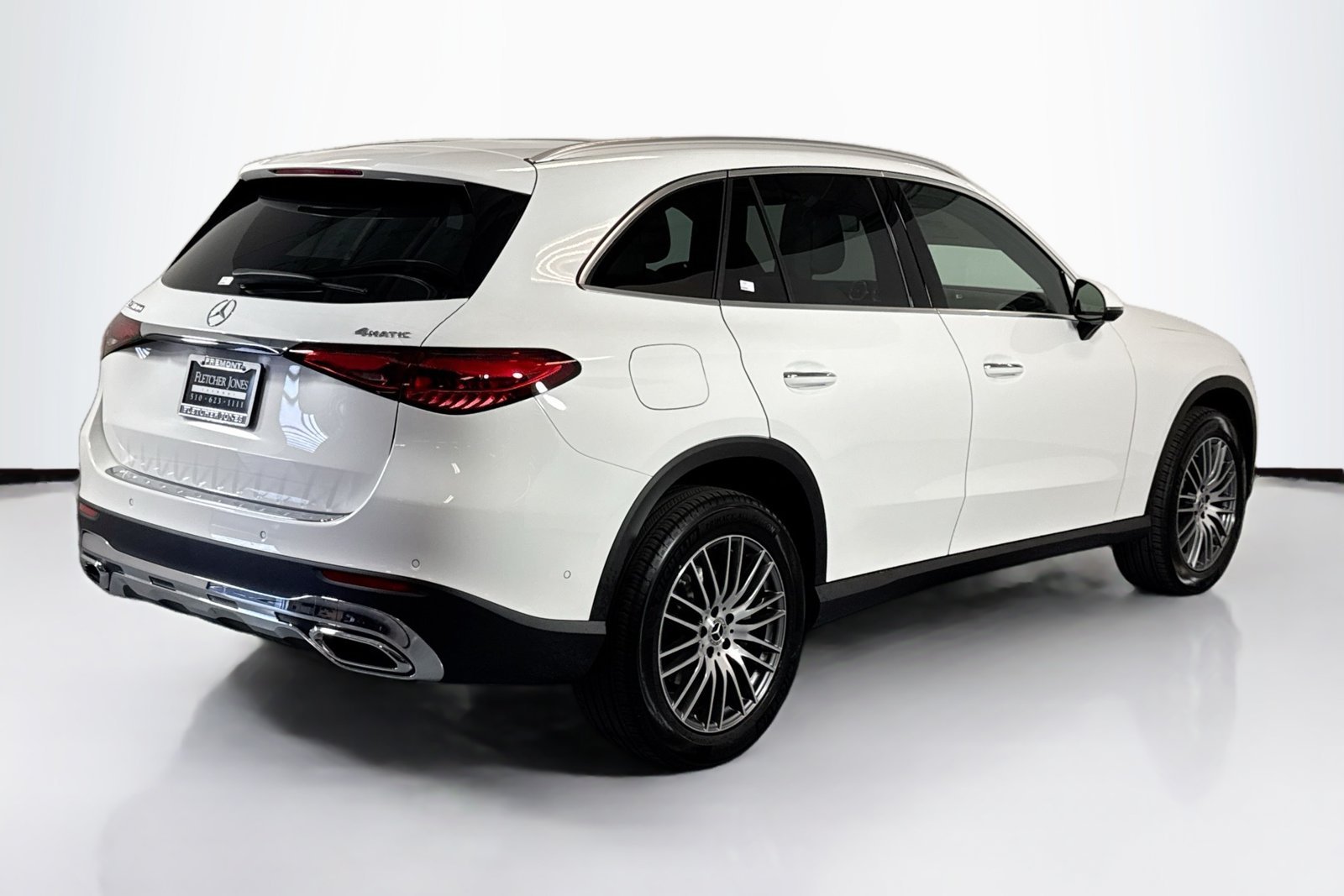 New 2026 Polar White Mercedes-Benz GLC 300 image 5