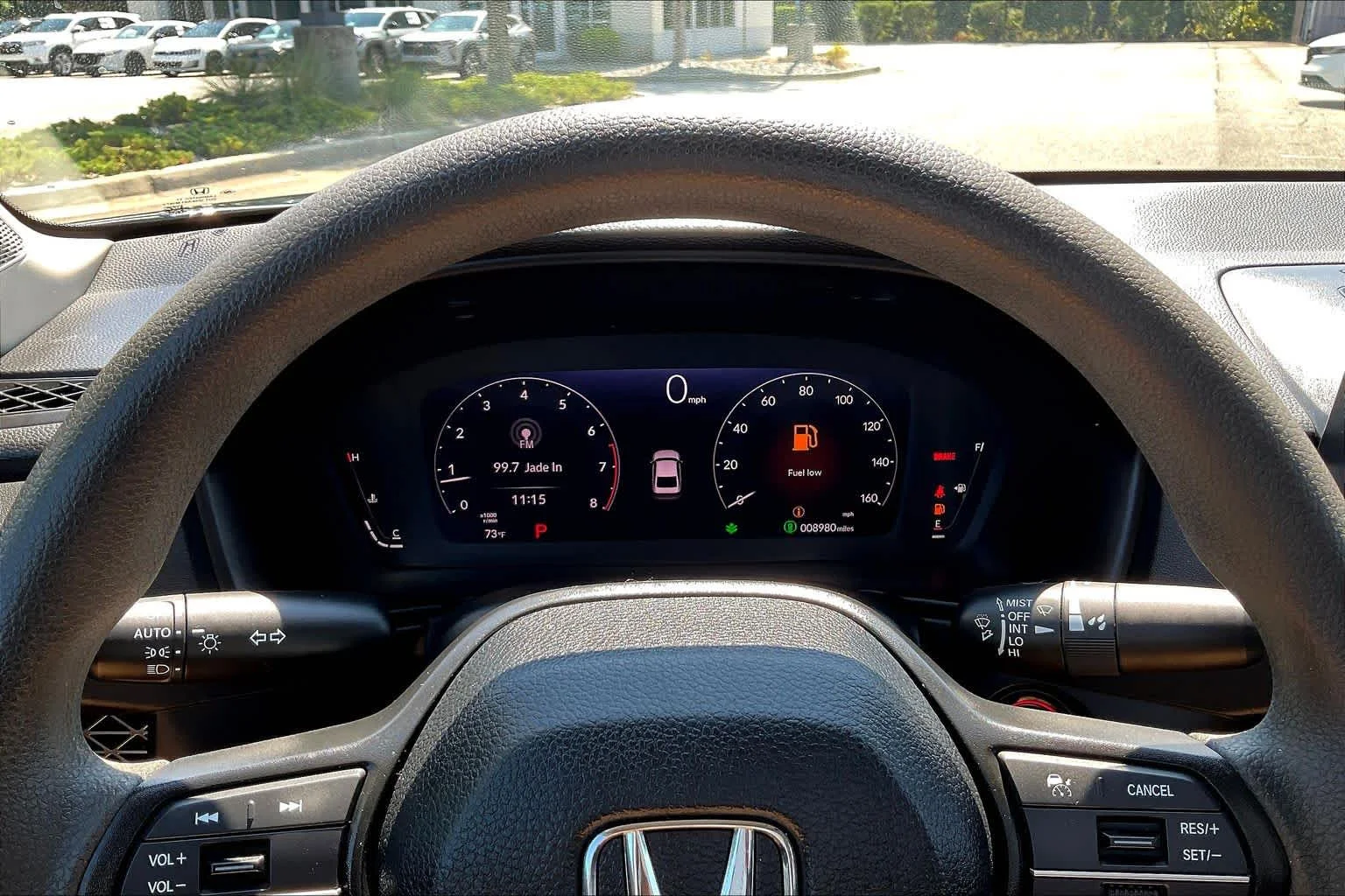 Used 2025 Meteorite Gray Metallic Honda SE image 26