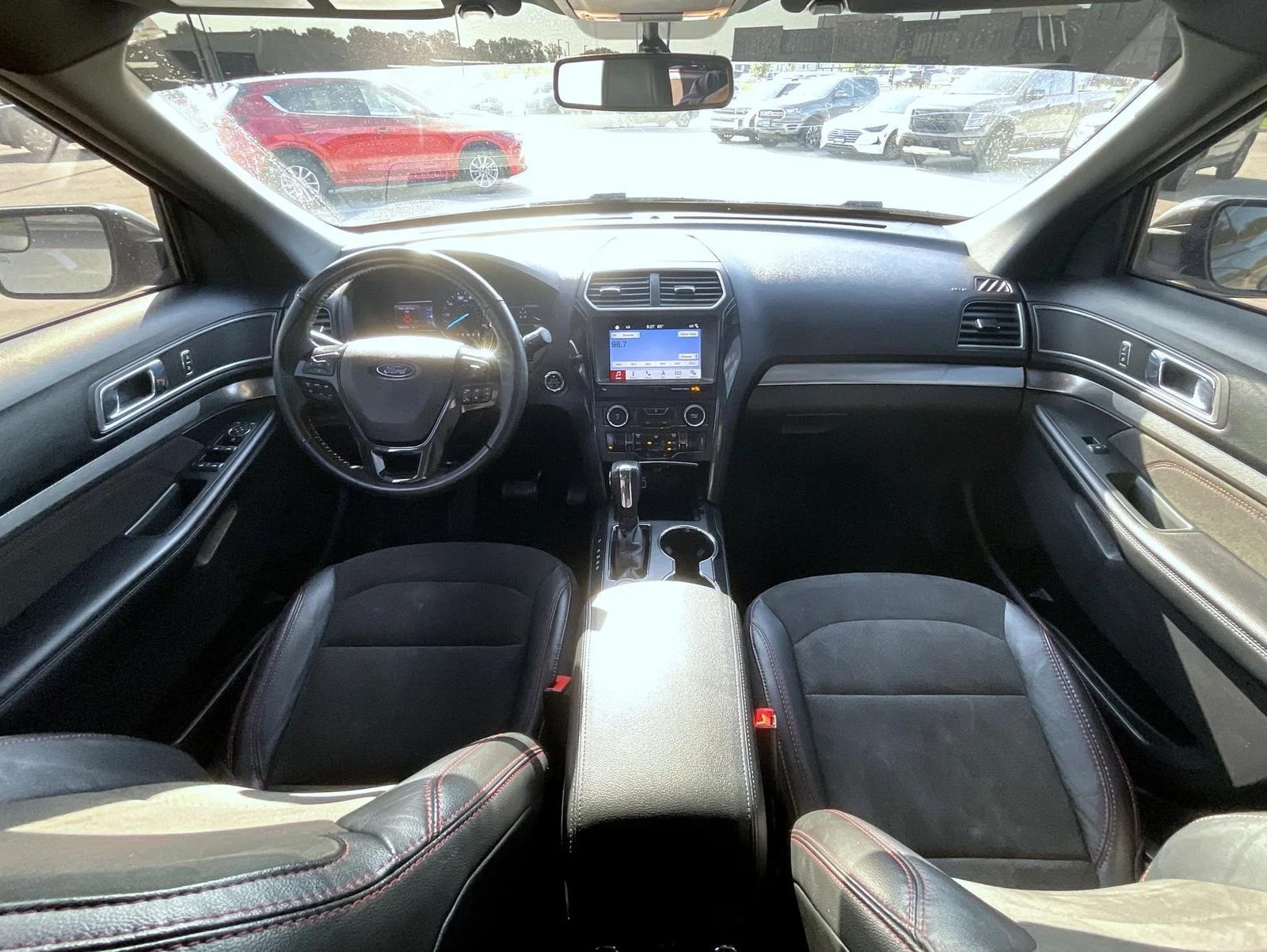Used 2018 Gray Ford XLT image 15