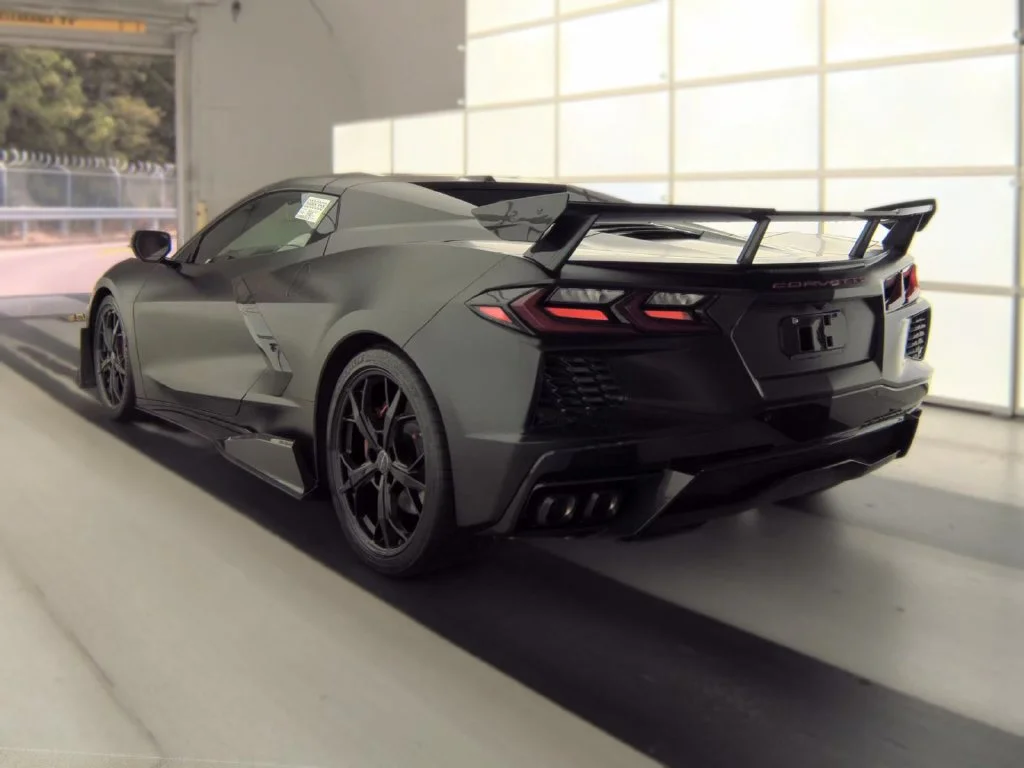 Used 2022 Black Chevrolet Stingray image 7
