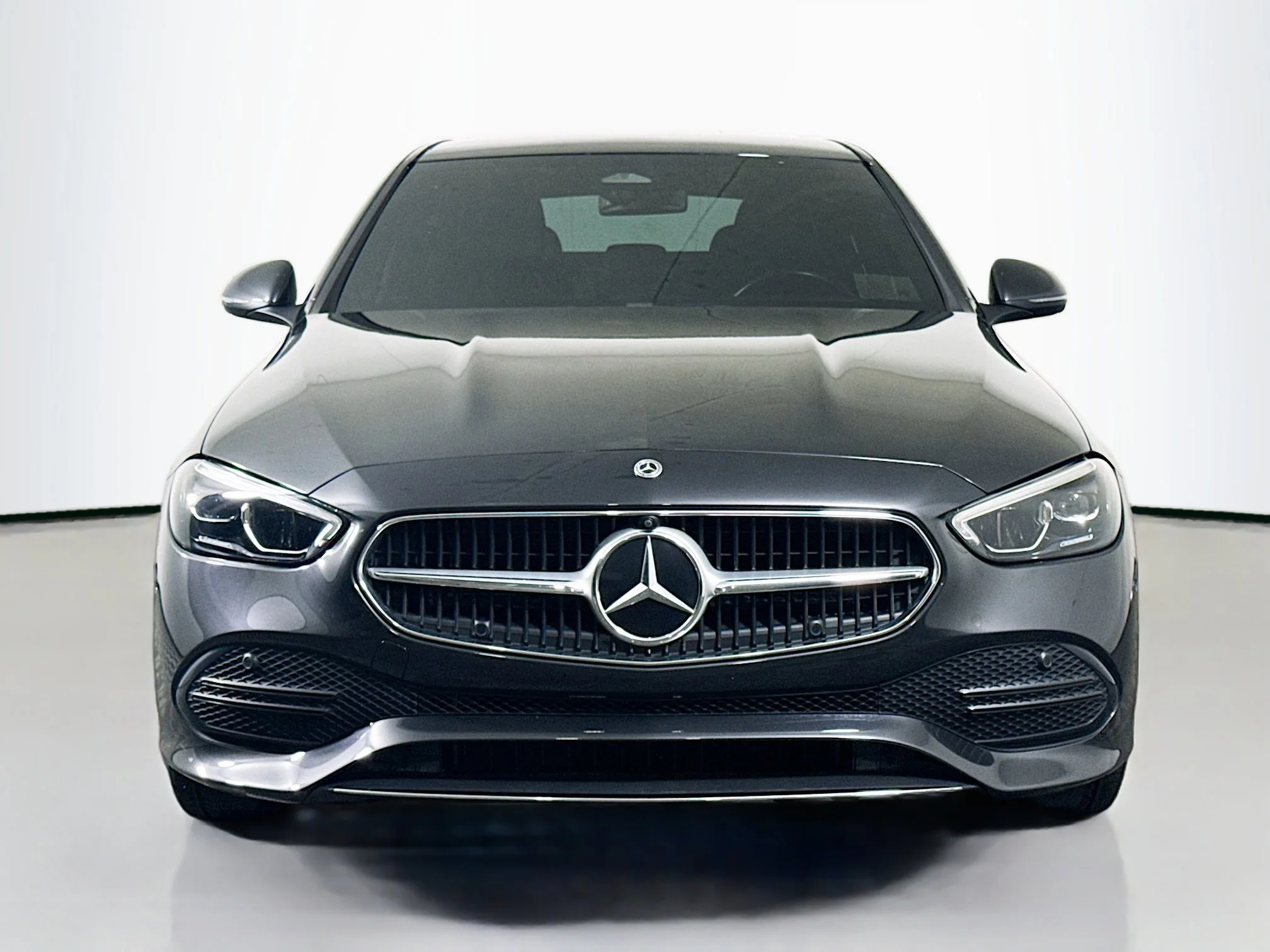Used 2022 Graphite Gray Metallic Mercedes-Benz C 300 image 2