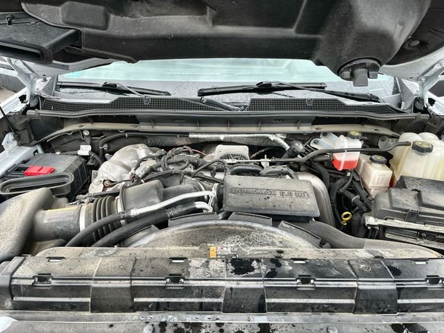 Used 2024 Beige Chevrolet High Country image 18