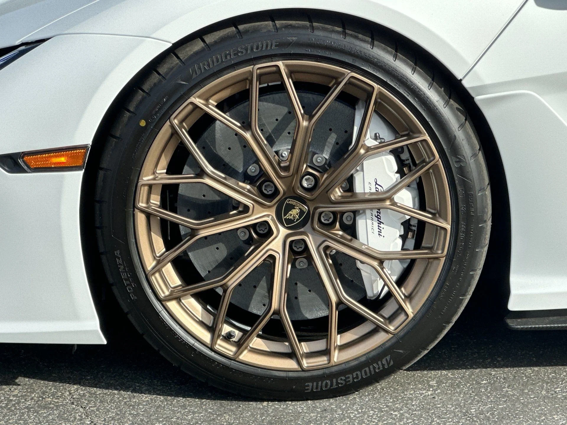 Certified Used 2026  Lamborghini  image 9
