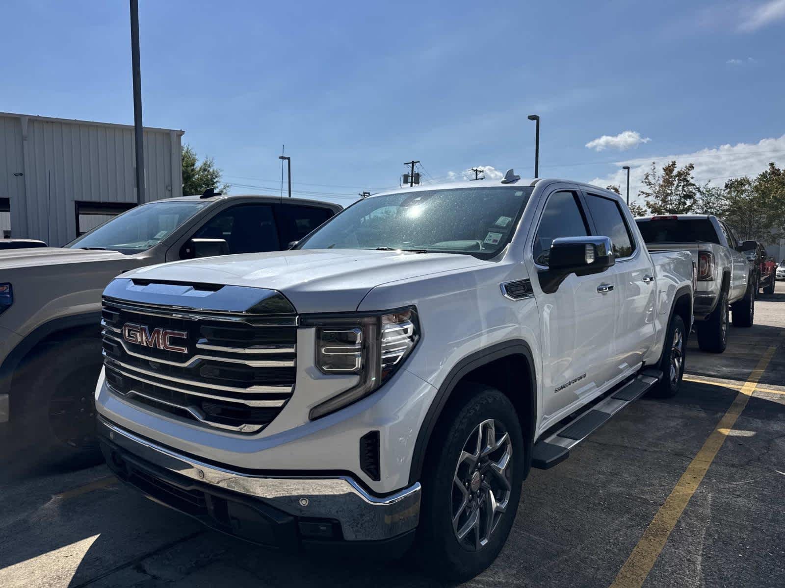 2023 GMC Sierra 1500 SLT