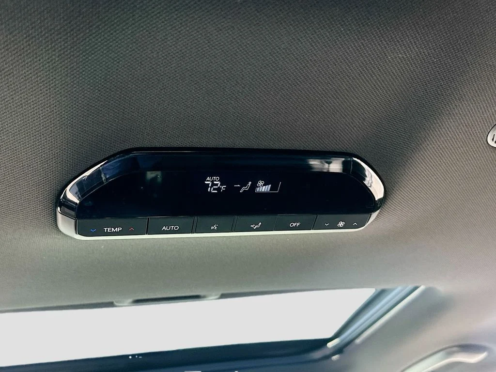 New 2027 Glacial White Pearl Kia X-PRO SX image 27