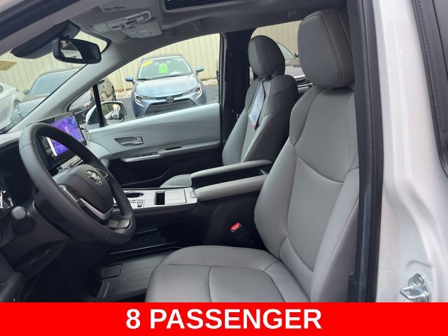 Used 2026 Beige Toyota XLE image 8