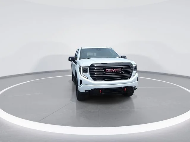 Used 2025 White GMC AT4 image 3