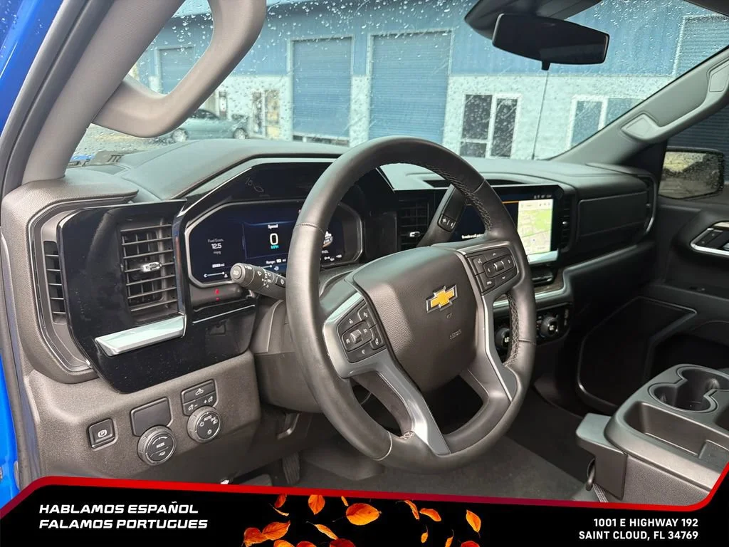 Used 2026 Riptide Blue Metallic Chevrolet LT image 13