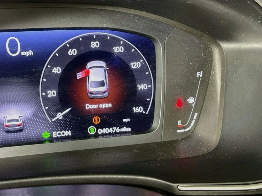 Used 2022  Honda Touring image 12