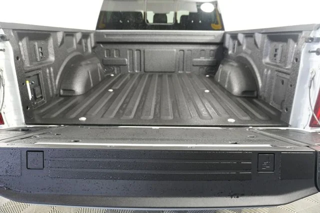 New 2026 Avalanche Ford Platinum® image 30