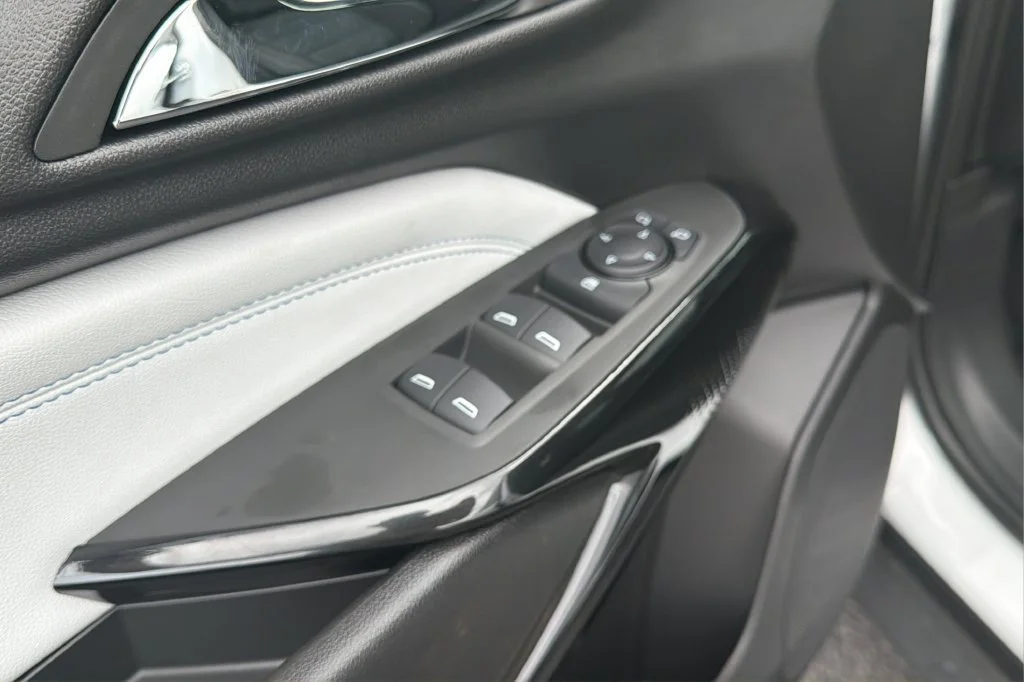 New 2026 Summit White Chevrolet LT image 16